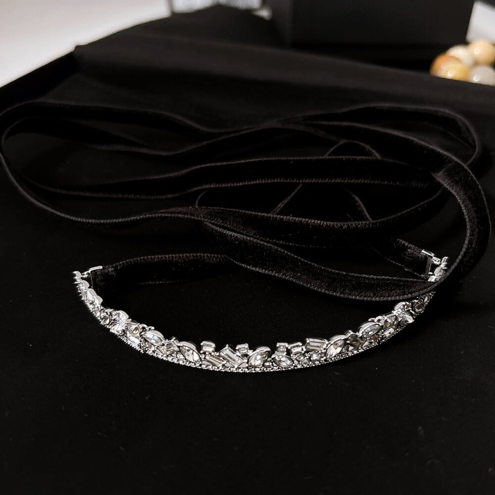 BRAND NEW SWAROVSKI CHOKER - Picture 3 of 8